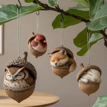 Lade das Bild in den Galerie-Viewer, Schlafende Waldfreunde – Liebevolle Natur-Deko für Zuhause &amp; Garten